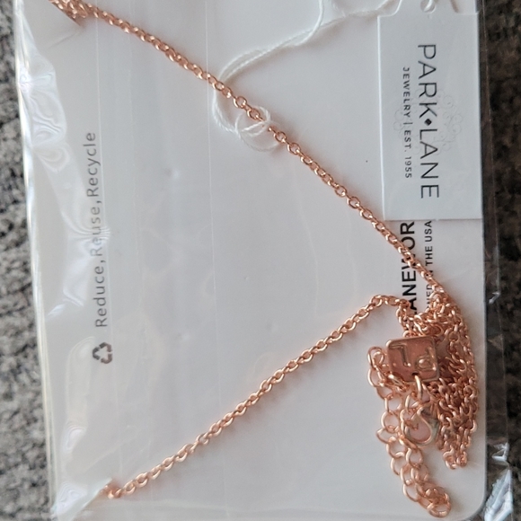 Park Lane May 2021 Sparkle Box Set - Picture 5 of 7